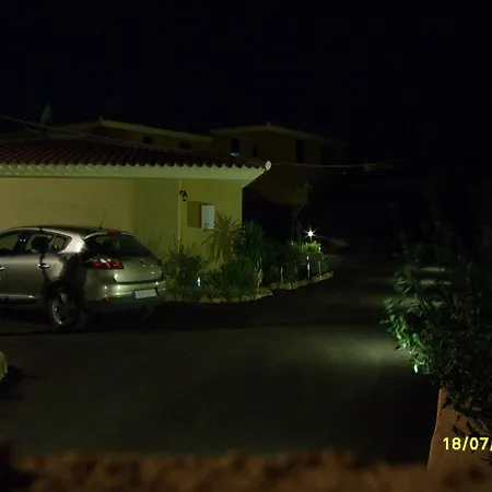 Casadelfaro Con Giardino A Pittulongu 600metri Dalla