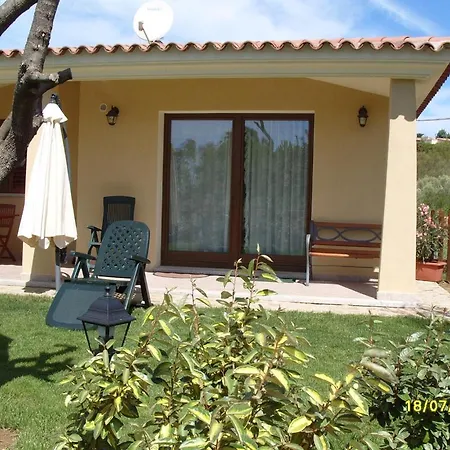 Holiday home Casadelfaro Con Giardino A Pittulongu 600metri Dalla