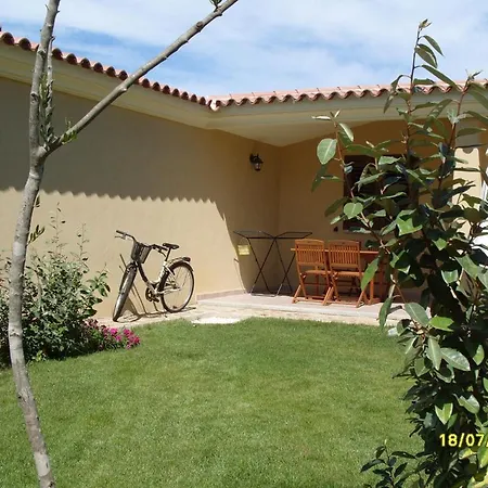 Casadelfaro Con Giardino A Pittulongu 600metri Dalla * Olbia
