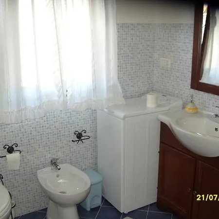 Casadelfaro Con Giardino A Pittulongu 600metri Dalla *