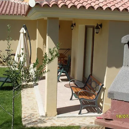 Casadelfaro Con Giardino A Pittulongu 600metri Dalla *