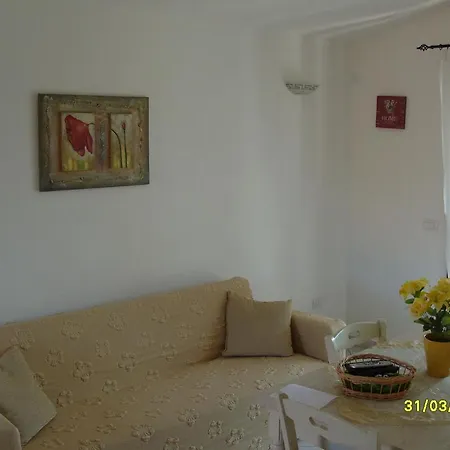 Casadelfaro Con Giardino A Pittulongu 600metri Dalla *
