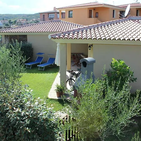 Casa de Férias 1casadelfaro Con Giardino A Pittulongu 600metri Dalla