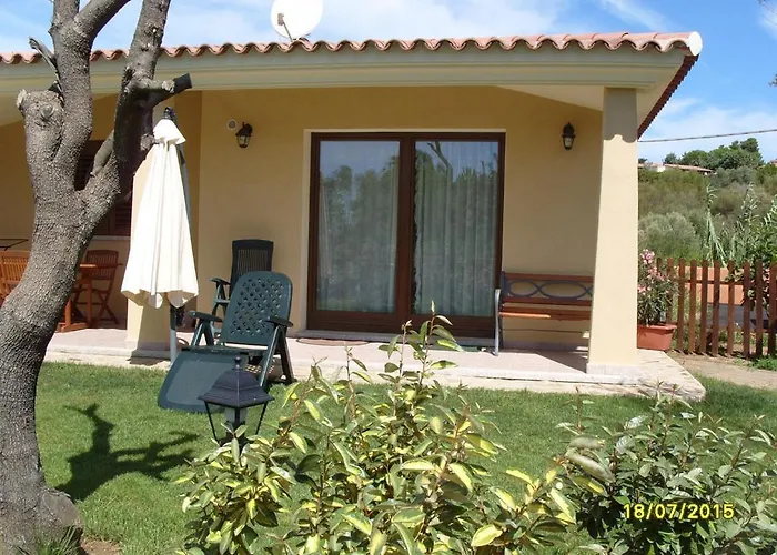 בית נופש Casadelfaro Con Giardino A Pittulongu 600metri Dalla